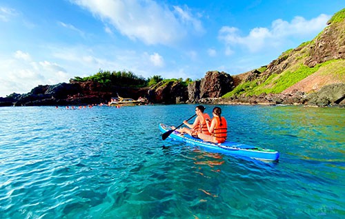 chèo SUP ở Hòn Tranh