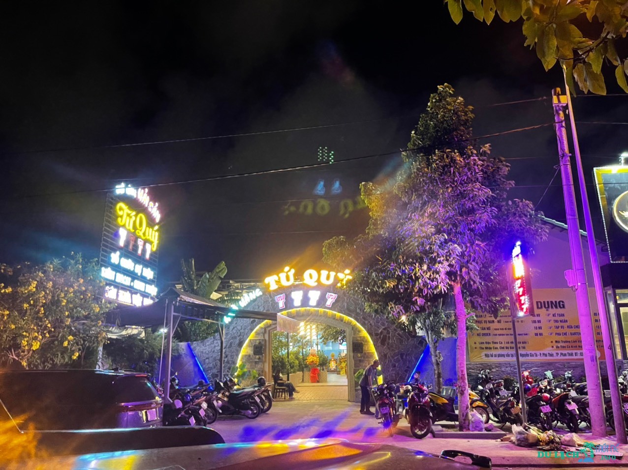 Nhà hàng Tứ Quý 7777 Phan Thiết