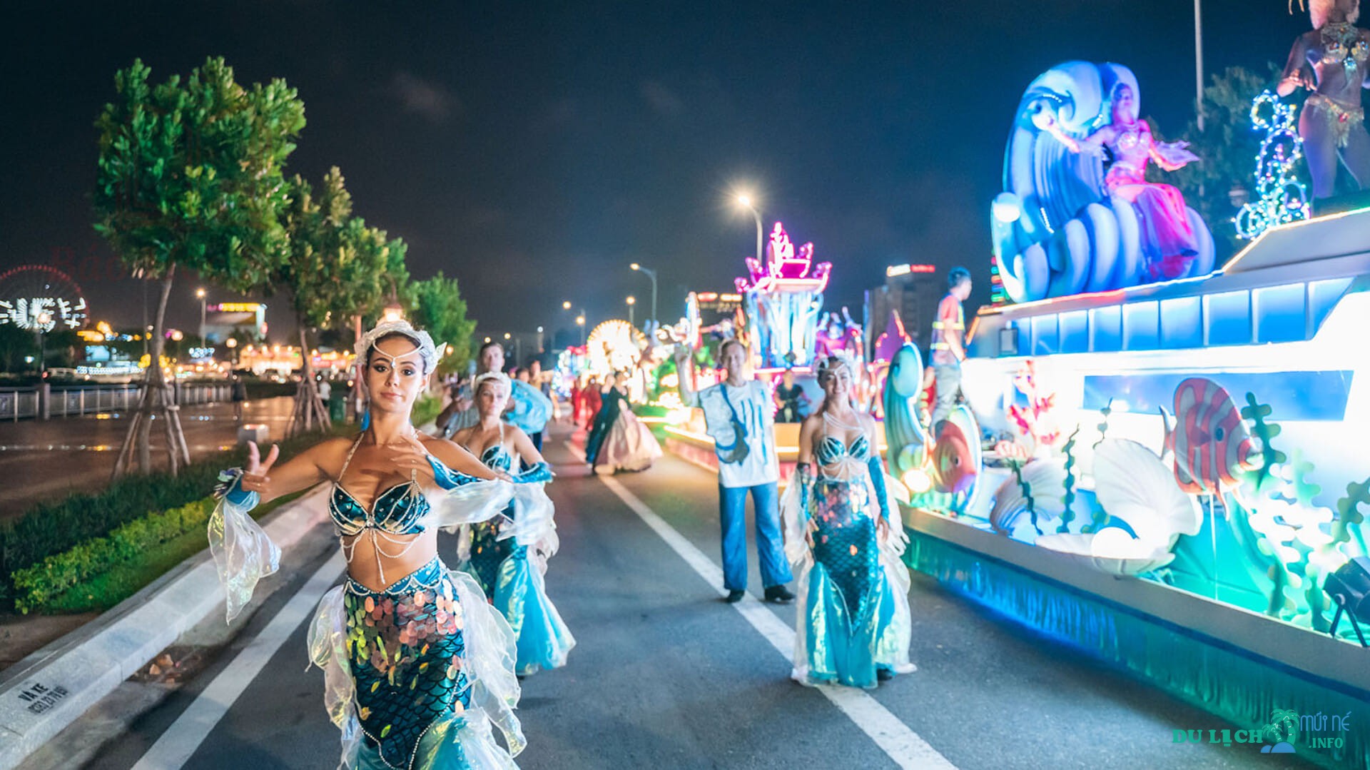 Caraval đường phố tại Phan Thiết